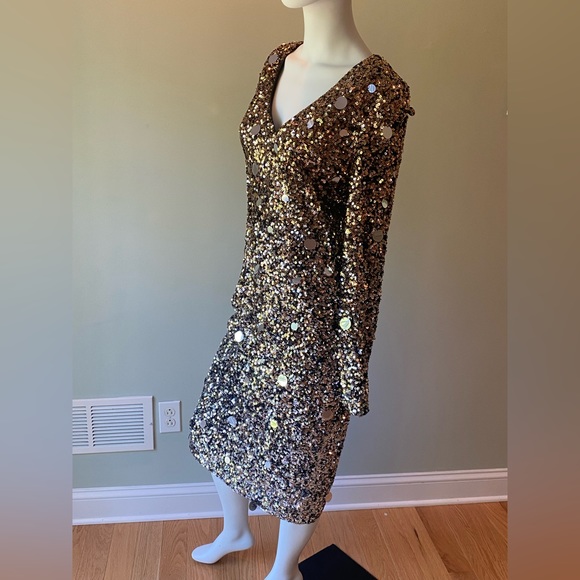 Badgley MischkaOmbre Sequined Cocktail Dress. Size 6. Retail: $615. - Picture 10 of 12